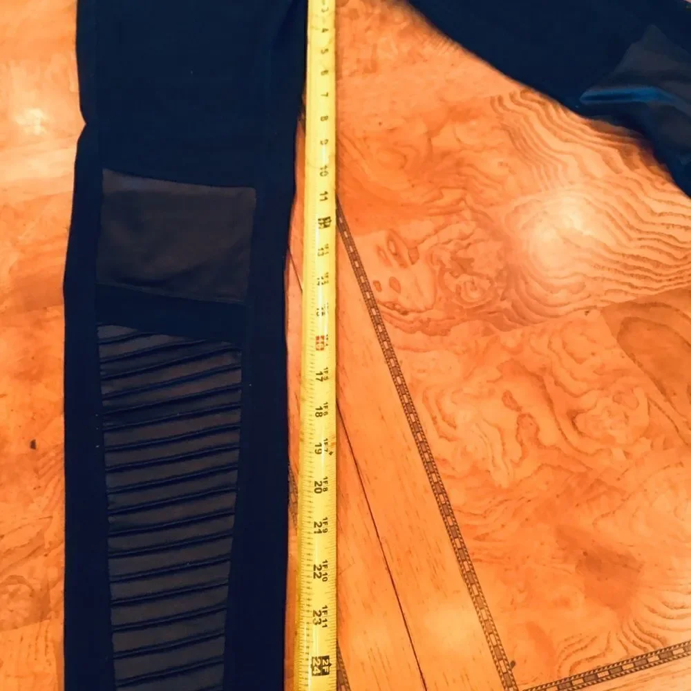 ALSO YOGA Moto Legging!